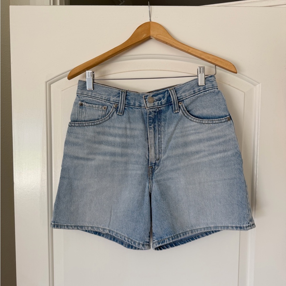 Levi’s Cinch Light Wash High Rise Denim Shorts - Women
